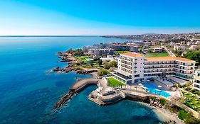 Zeus Essence Ramada By Wyndham Athens